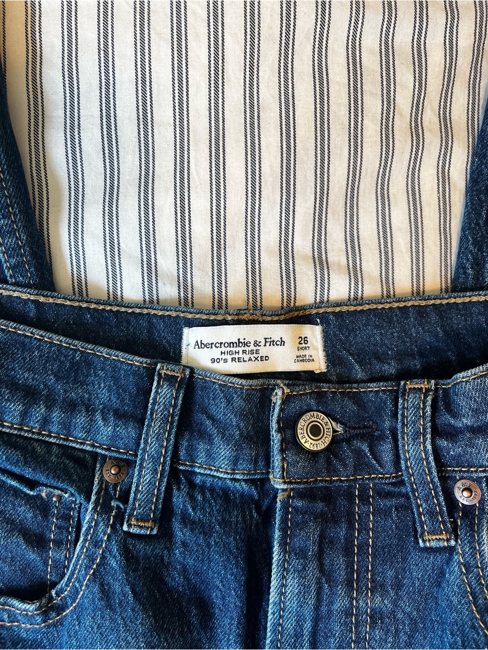 Abercrombie & Fitch High-Rise Relaxed Jeans - Dark Blue Denim Size 26 Short